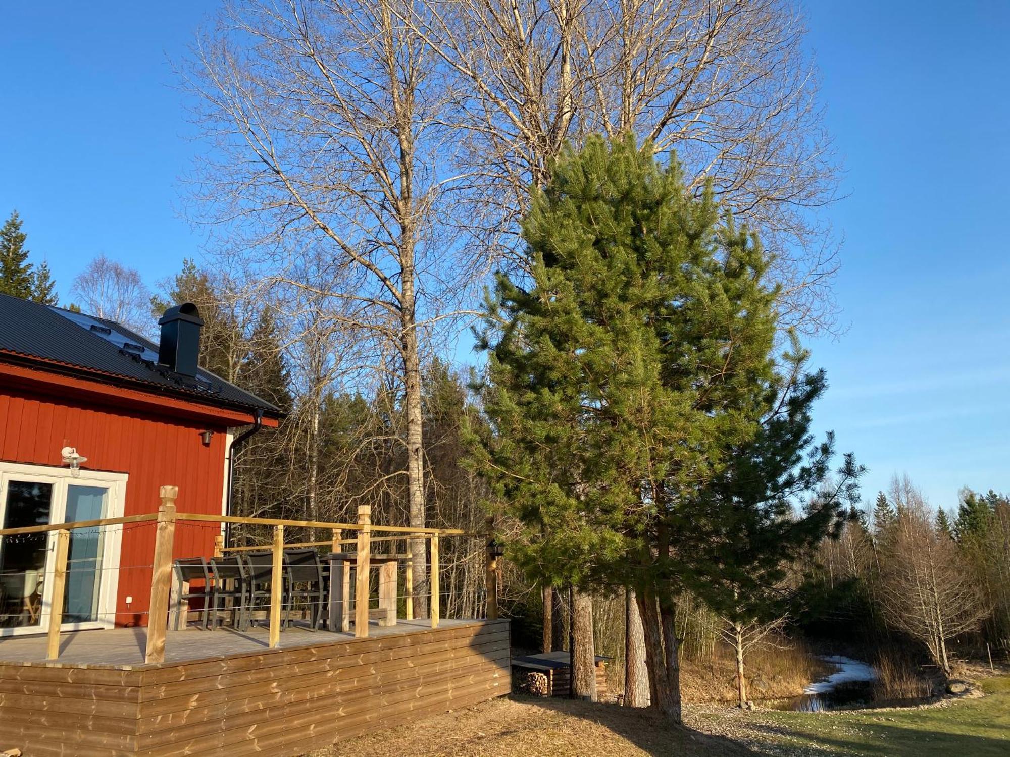 Adventure Guesthouse Sweden In Rural Area Sunne Exterior photo